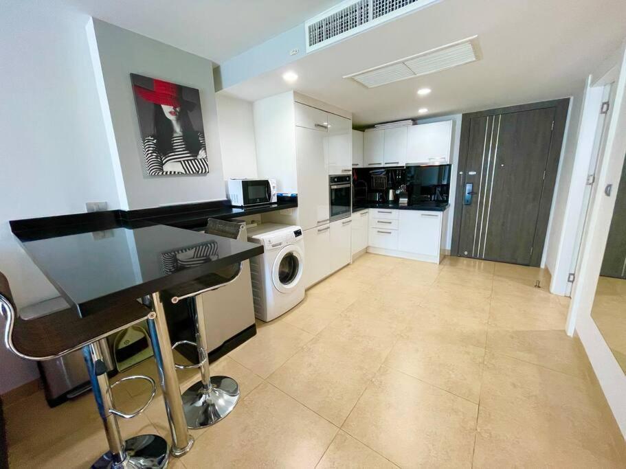 60Sqm Luxury 1 Bed - Pattaya City Centre - Centara Avenue Residences - 704 Luaran gambar